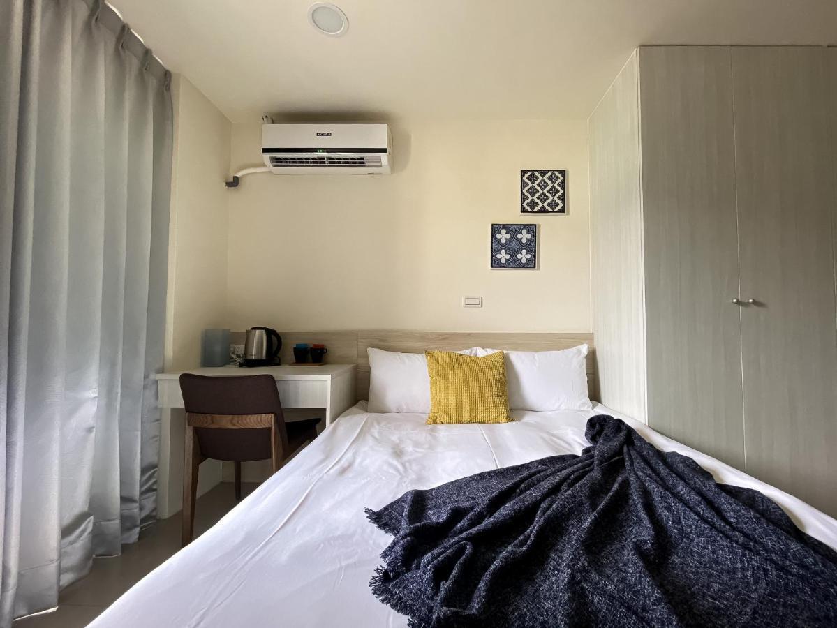 Sleeping Quilt Hotel Taichung Exterior photo
