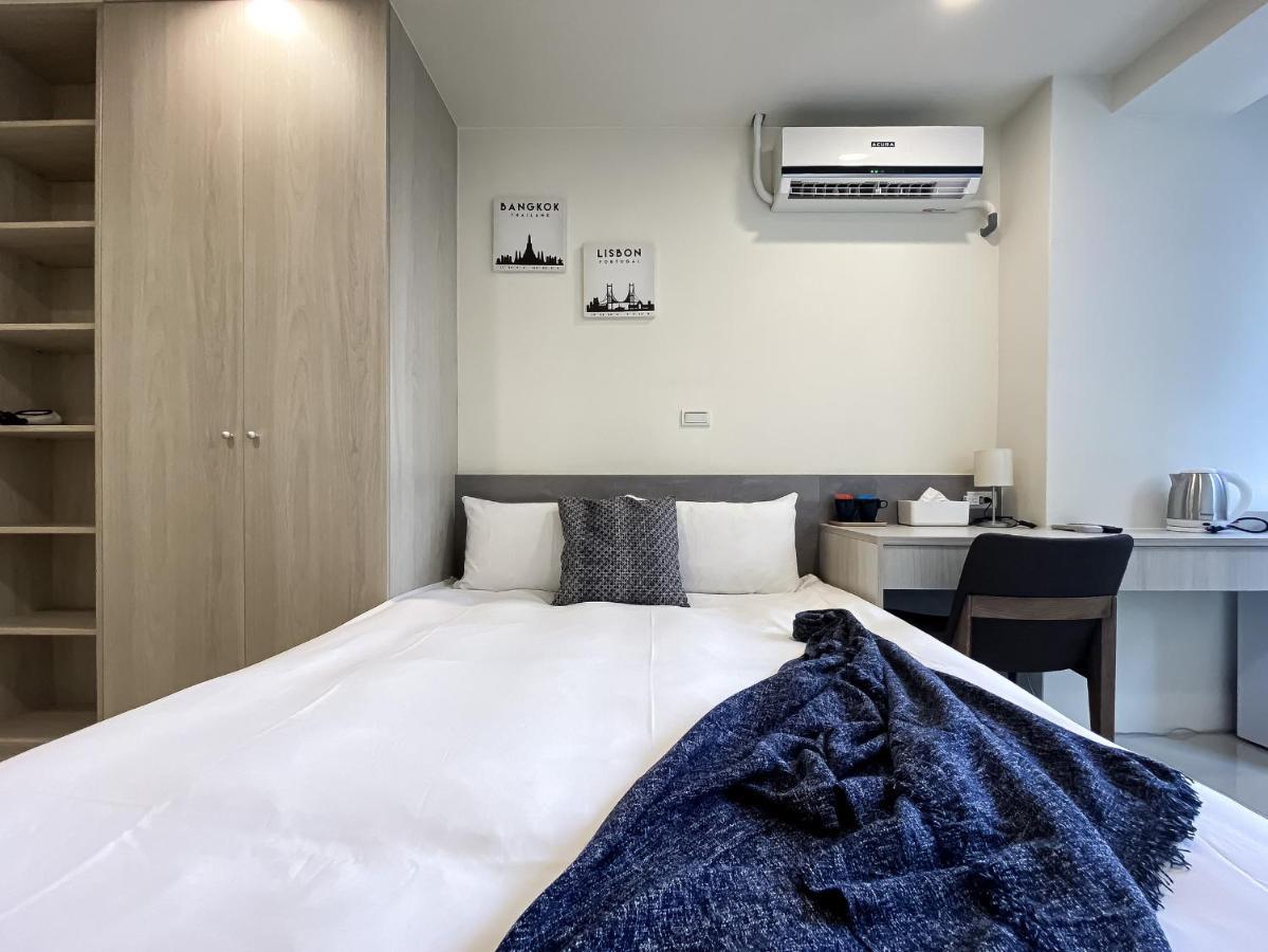 Sleeping Quilt Hotel Taichung Exterior photo