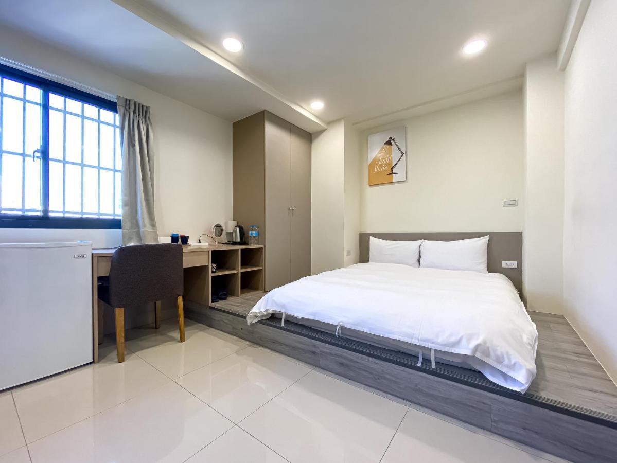 Sleeping Quilt Hotel Taichung Exterior photo