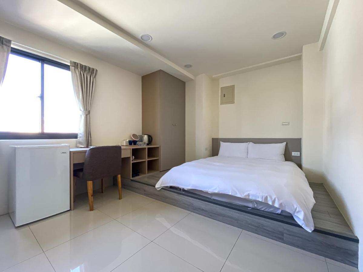 Sleeping Quilt Hotel Taichung Exterior photo
