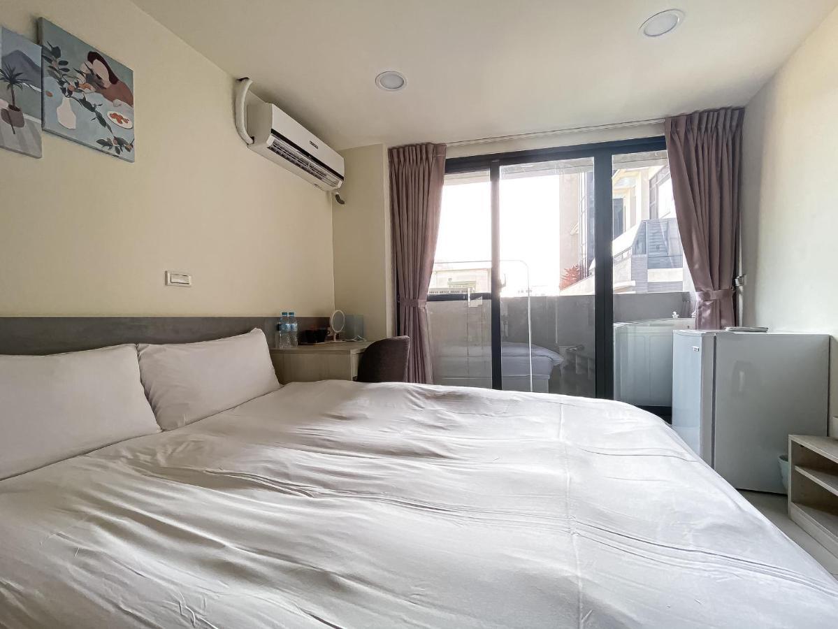 Sleeping Quilt Hotel Taichung Exterior photo