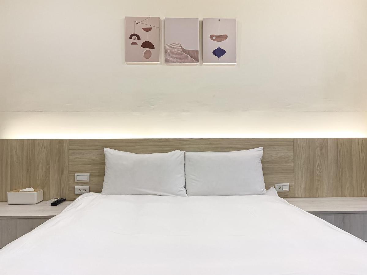 Sleeping Quilt Hotel Taichung Exterior photo
